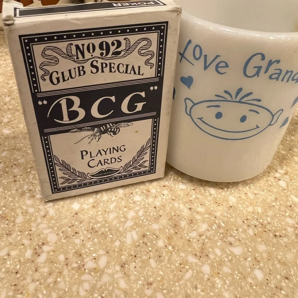 I love Grandma I love Grandpa Vintage Milk Glass Mugs Smiling Stick Figure Face